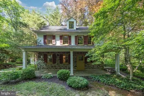 105 Seven Stars Rd, Spring City, PA 19475