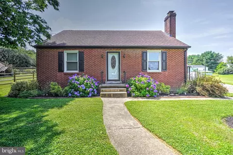 164 Hillside Ave, West Grove, PA 19390