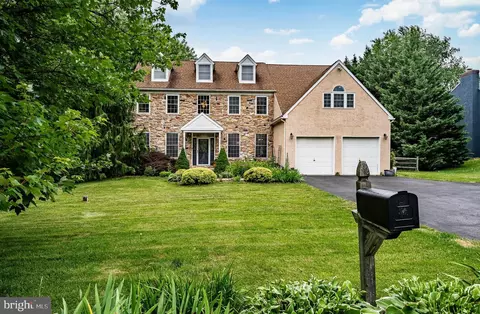 103 Dennis Ln, Phoenixville, PA 19460