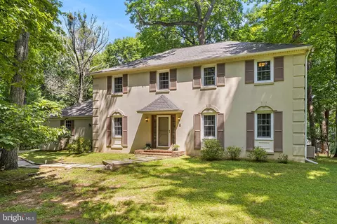 732 Weadley Rd, Wayne, PA 19087