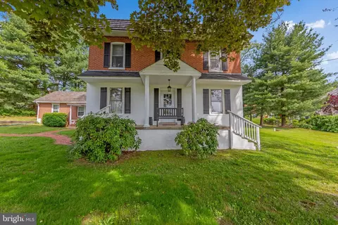 1425 S Bailey Rd, Coatesville, PA 19320