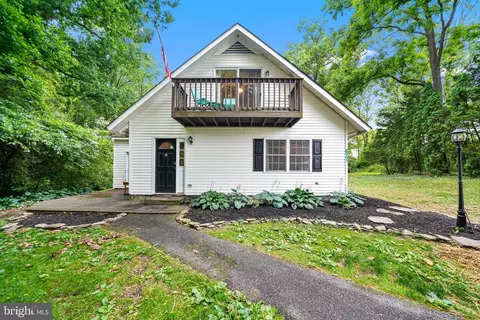 300 Valley Ave, Oxford, PA 19363