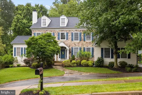 112 Charlestown Hunt Dr, Phoenixville, PA 19460