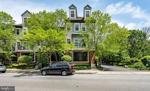216 Green St #2, Downingtown, PA 19335