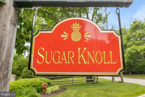 10 Sugar Knoll Dr, Devon, PA 19333 photo 38