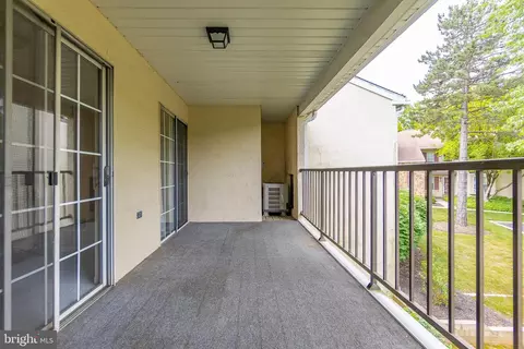 Exterior - 118 Valley Stream Cir, Chesterbrook, PA 19087 photo 5 of 5