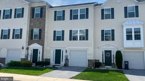 222 Bardel Dr, Coatesville, PA 19320