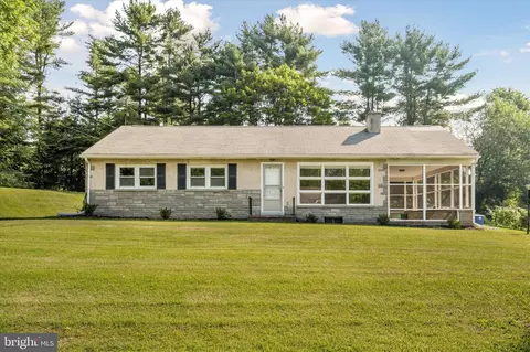 615 Reeceville Rd, Coatesville, PA 19320