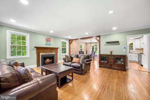 749 Old Eagle School Rd, Wayne, PA 19087 photo 4