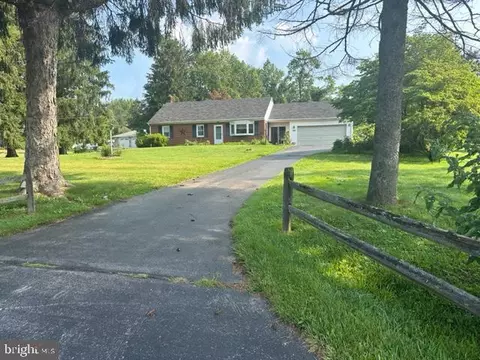 155 Camp Council Rd, Phoenixville, PA 19460