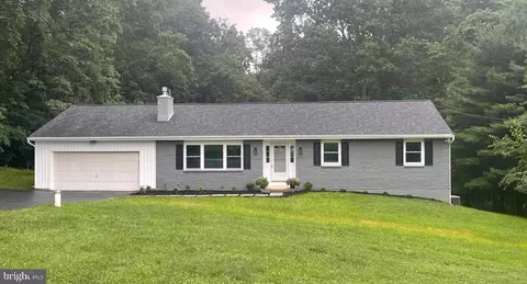 1516 Walton Dr, Downingtown, PA 19335