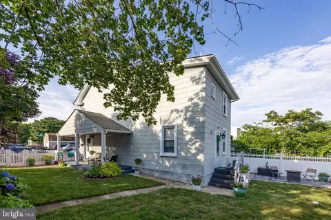 342 Saint Marys St, Phoenixville, PA 19460