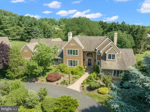 25 Nine Gates Rd, Chadds Ford, PA 19317