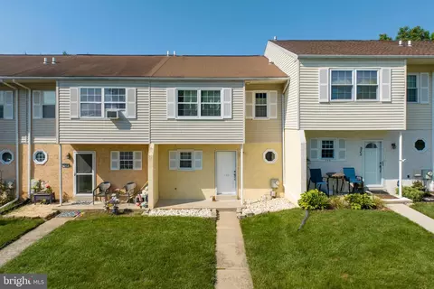 324 Carlyn Ct, Downingtown, PA 19335