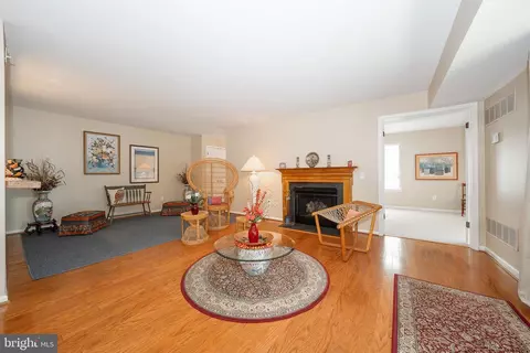 103 Mountainview Dr, Chesterbrook, PA 19087 photo 8