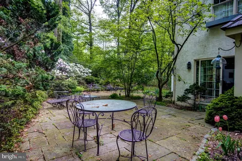 645 Harwick Rd, Wayne, PA 19087 photo 5