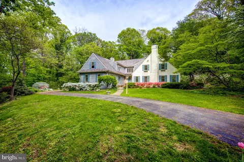 645 Harwick Rd, Wayne, PA 19087 photo 2