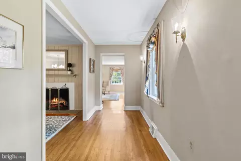 331 N Valley Forge Rd, Devon, PA 19333 photo 8