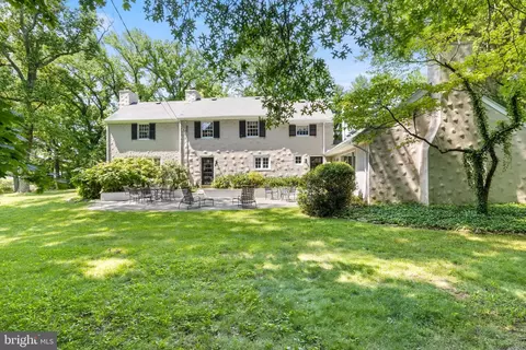 331 N Valley Forge Rd, Devon, PA 19333 photo 3