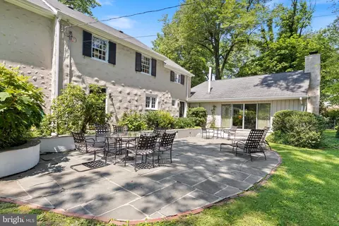 331 N Valley Forge Rd, Devon, PA 19333 photo 5