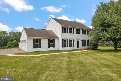 110 Quail Dr, Lincoln University, PA 19352