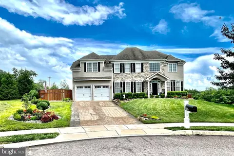 307 Fawn Ln, Phoenixville, PA 19460