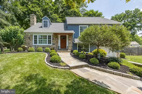 7 Kings Cir, Malvern, PA 19355
