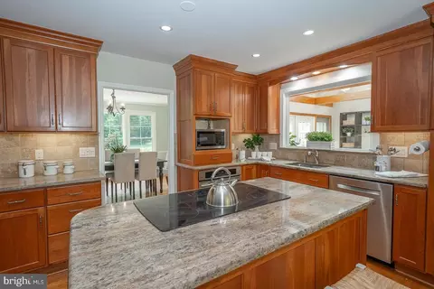 746 Mancill Rd, Wayne, PA 19087 photo 8