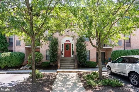 322 Washington Pl, Chesterbrook, PA 19087