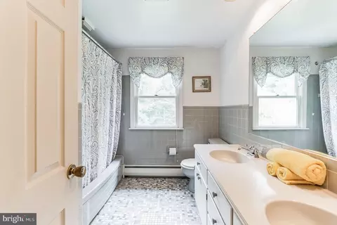 596 Park Ridge Dr, Wayne, PA 19087 photo 26