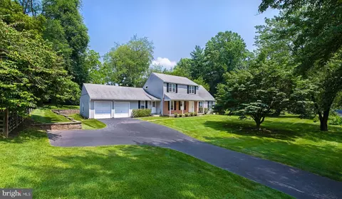 15 Long Ln, Berwyn, PA 19312