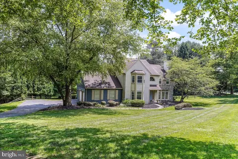 798 Tree Ln, West Chester, PA 19380