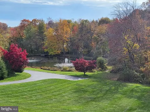 1211 Birchrun Rd, Chester Springs, PA 19425