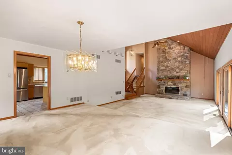 679 Thomas Jefferson Rd, Wayne, PA 19087 photo 11