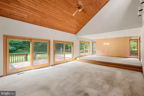 679 Thomas Jefferson Rd, Wayne, PA 19087 photo 7