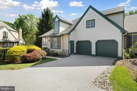 1270 Robynwood Ln, West Chester, PA 19380