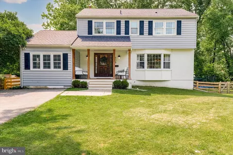 308 N Lake Dr, Downingtown, PA 19335