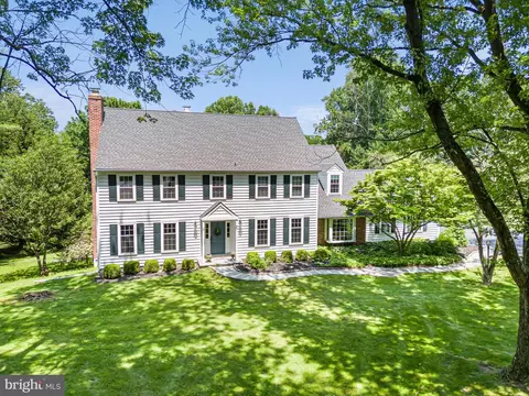 18 Fern Hill Rd, Kennett Square, PA 19348