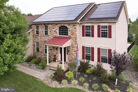 18 Wick Dr, Parkesburg, PA 19365