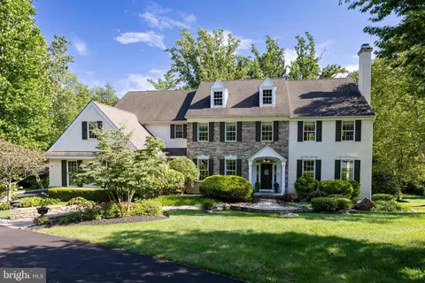 200 Painswick Ln, Downingtown, PA 19335