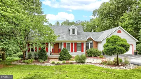 1190 Morgantown Rd, Morgantown, PA 19543