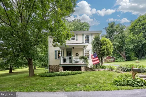 964 Dampman Rd #2, Honey Brook, PA 19344
