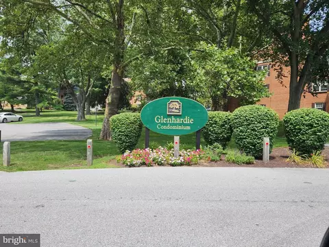 399 Drummers Ln, Wayne, PA 19087