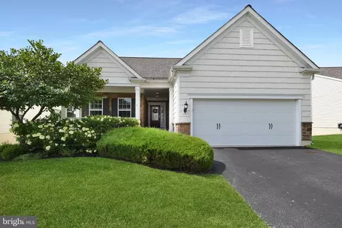 422 Hallman Ct, Downingtown, PA 19335