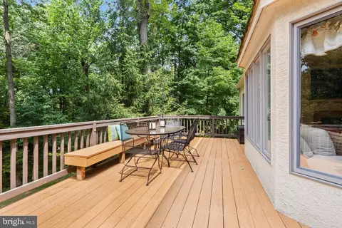 681 Strafford Cir, Wayne, PA 19087 photo 9