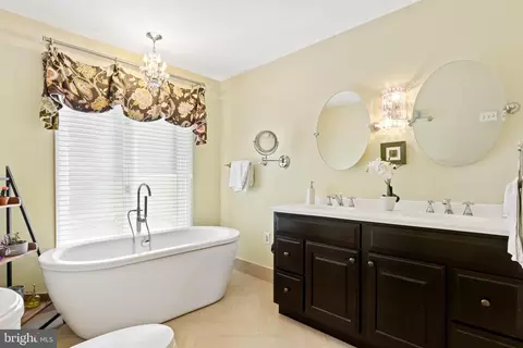 681 Strafford Cir, Wayne, PA 19087 photo 55