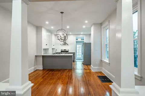 349 Washington Ave, Phoenixville, PA 19460