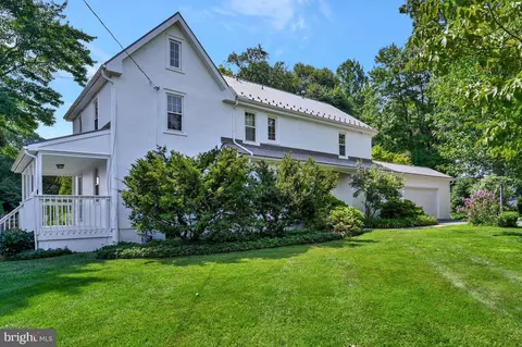 118 Heatherly Ln, Avondale, PA 19311