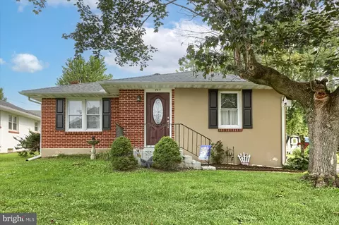 409 Park St, Oxford, PA 19363