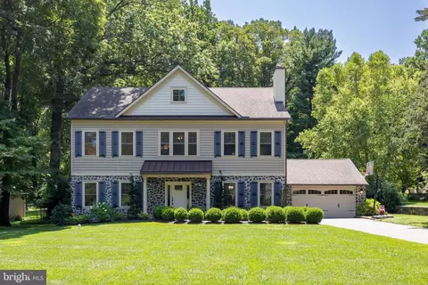 209 Deepdale Rd, Wayne, PA 19087 photo 2